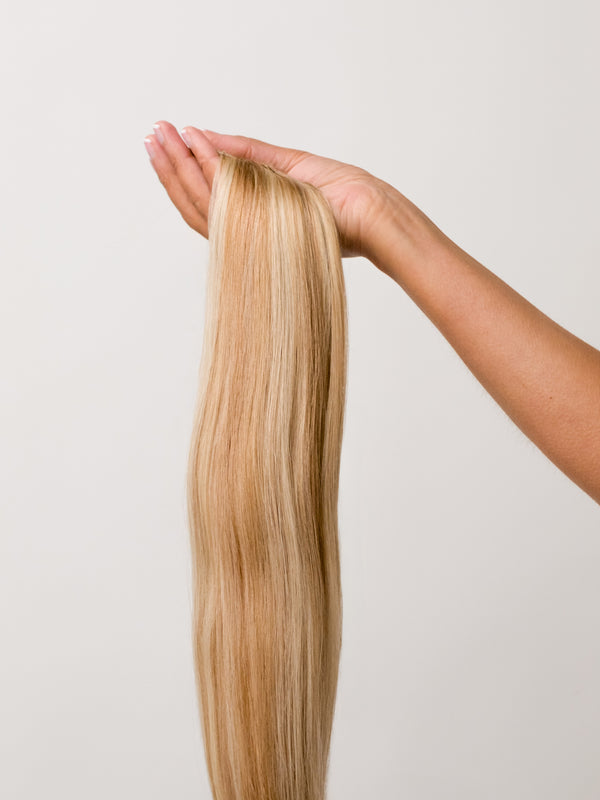 Blondette Seamless Clip-In Hair Extensions (20" and 180 Grams) Blondette Seamless Clip-In Hair Extensions (20" and 180 Grams)